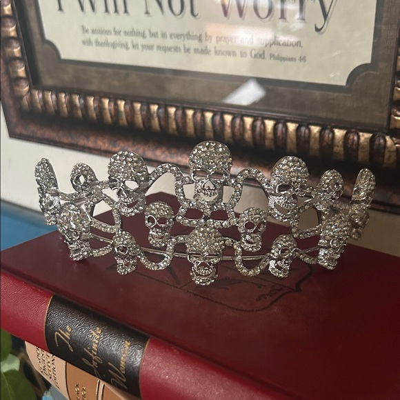 Crystal Skull Tiara Crown